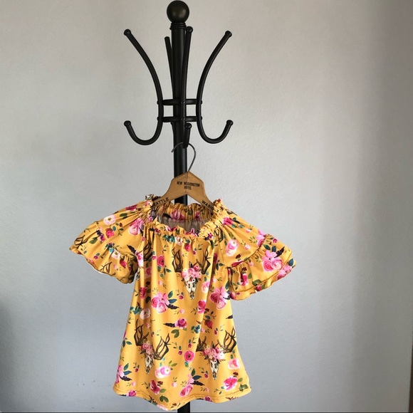 Other - *SOLD* Gently used cute mustard yellow girls top.